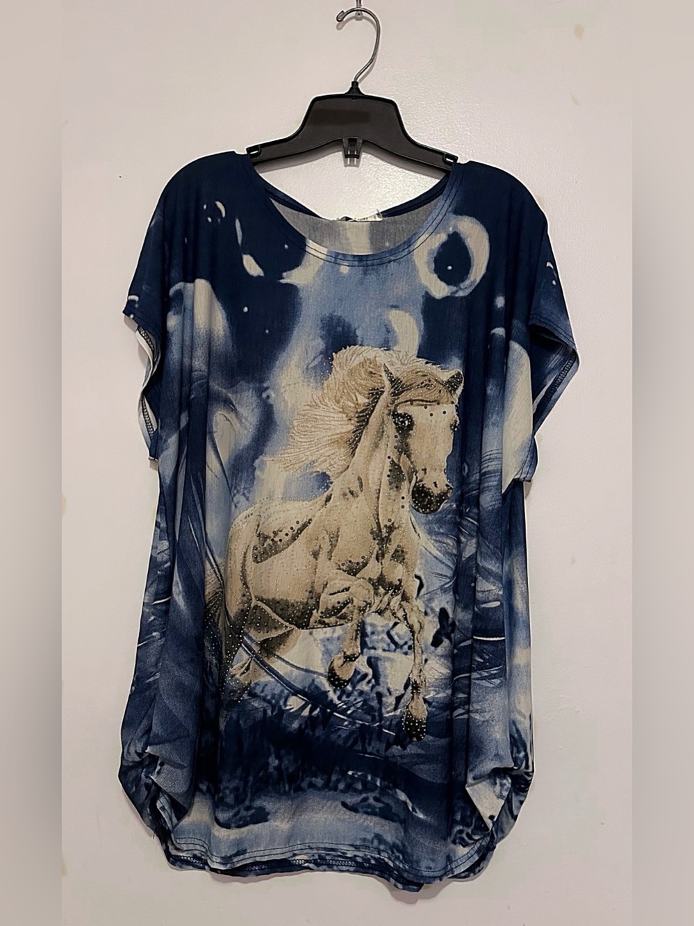 Women’s Navy Blue Horse Print Short Sleeve Top